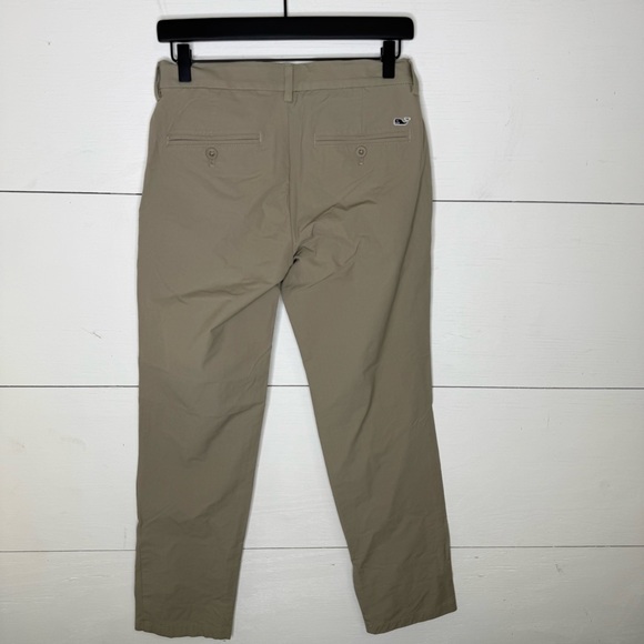 Vineyard Vines • Men's Performance Straight Fit On-The-Go 5-Khaki Pocket Pants - Picture 5 of 5